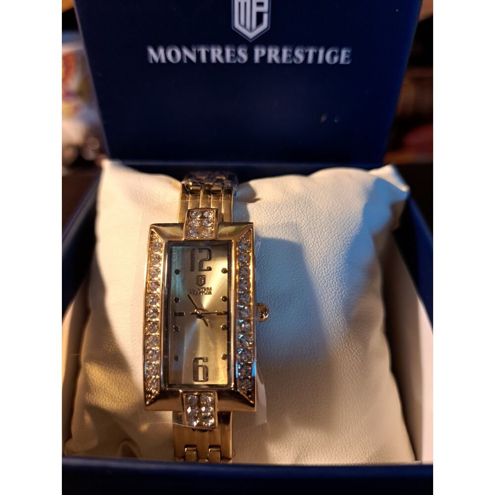 Montres Prestige x INVICTA Women's Watch MPW0228 32mm Gold